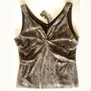 Work to Weekend Sleeveless Stretch Top